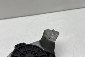 Leve vitre electrique avant gauche DACIA SANDERO 1