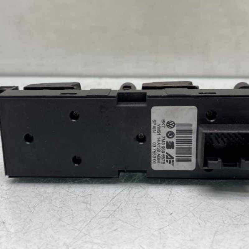 Interrupteur de leve vitre avant gauche VOLKSWAGEN SHARAN 1 Photo n°2