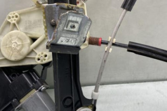 Leve vitre electrique avant droit VOLKSWAGEN POLO 5