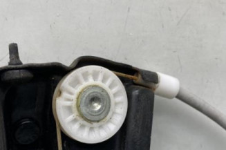 Leve vitre electrique avant droit VOLKSWAGEN POLO 5