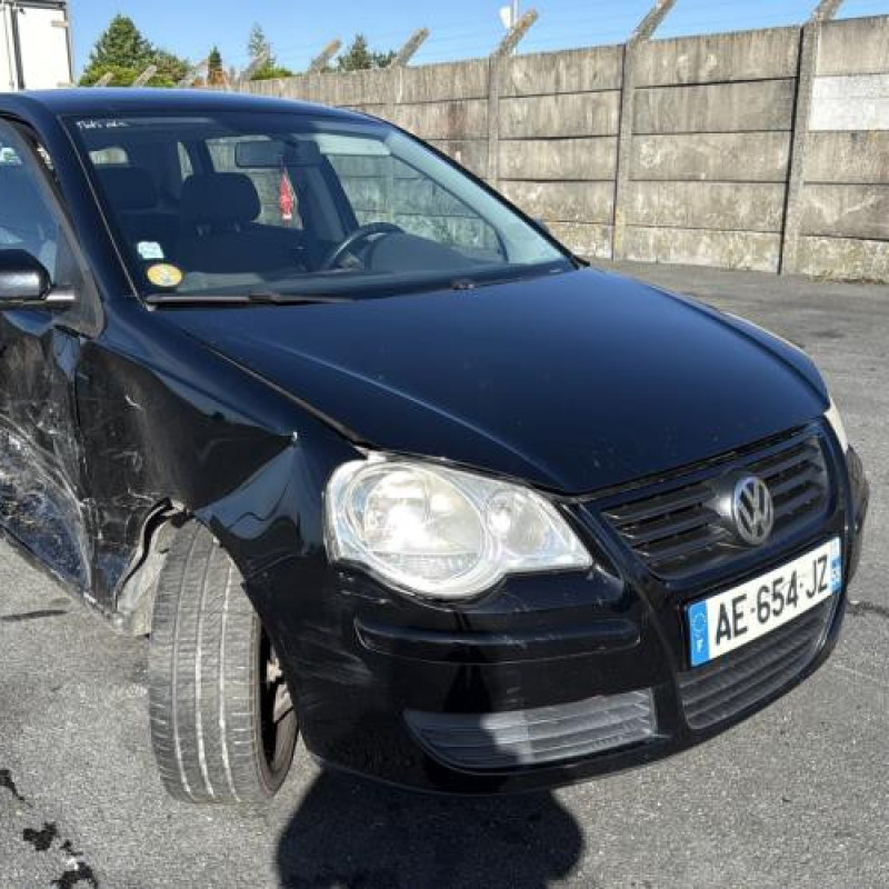 Leve vitre electrique avant gauche VOLKSWAGEN POLO 4 Photo n°8