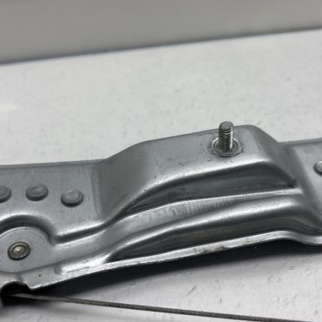 Leve vitre electrique avant droit DACIA SANDERO 2