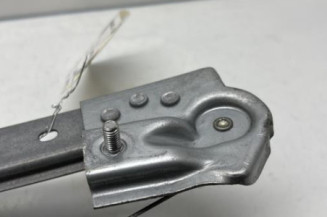 Leve vitre electrique avant droit DACIA SANDERO 2