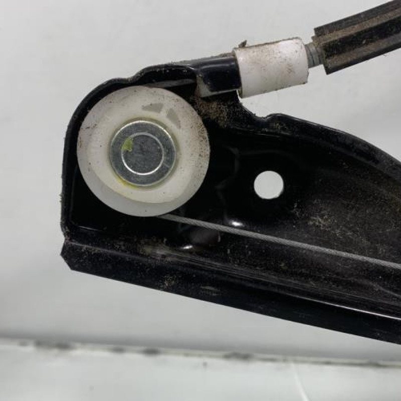 Leve vitre mecanique arriere droit VOLKSWAGEN GOLF 5 Photo n°3