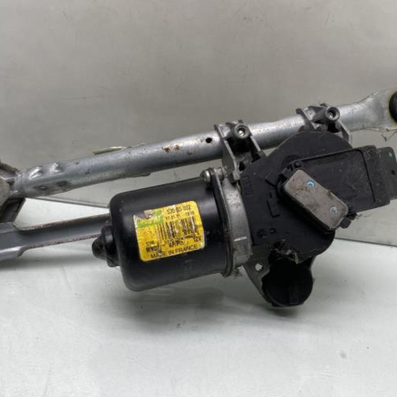 Moteur essuie glace avant PEUGEOT 107 Photo n°3