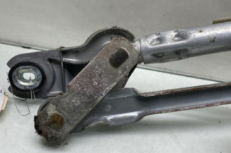 Moteur essuie glace avant PEUGEOT 107