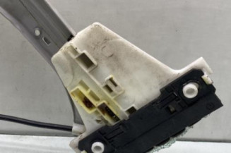 Leve vitre electrique avant droit VOLKSWAGEN FOX