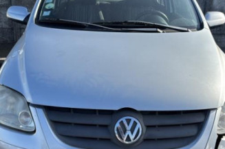 Leve vitre electrique avant droit VOLKSWAGEN FOX