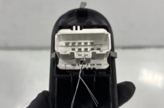 Interrupteur de leve vitre avant gauche RENAULT CLIO 3