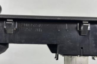 Interrupteur de leve vitre avant gauche RENAULT CLIO 3