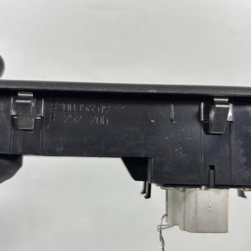 Interrupteur de leve vitre avant gauche RENAULT CLIO 3 Photo n°3