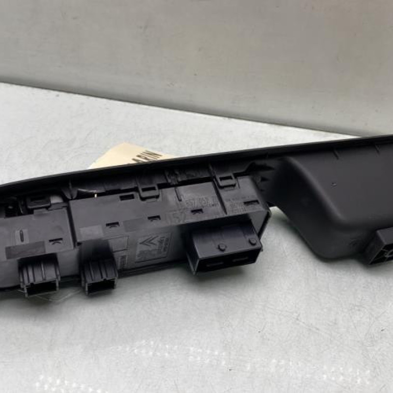 Interrupteur de leve vitre avant gauche DS DS4 1 Photo n°2