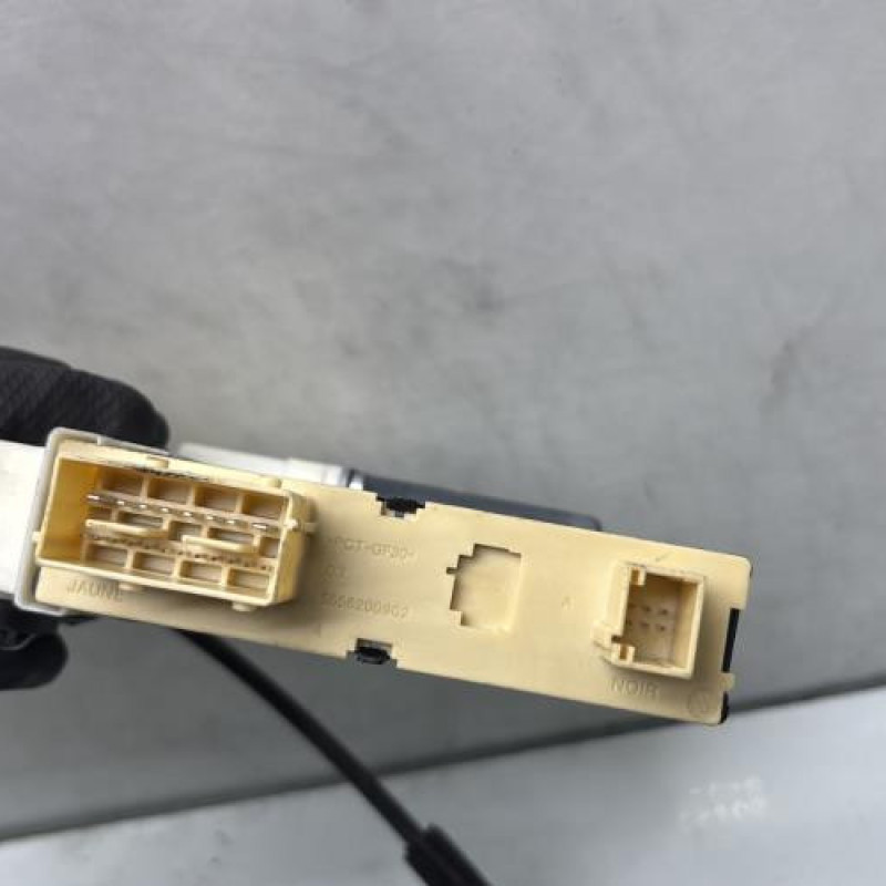 Leve vitre electrique avant droit PEUGEOT 307 Photo n°3