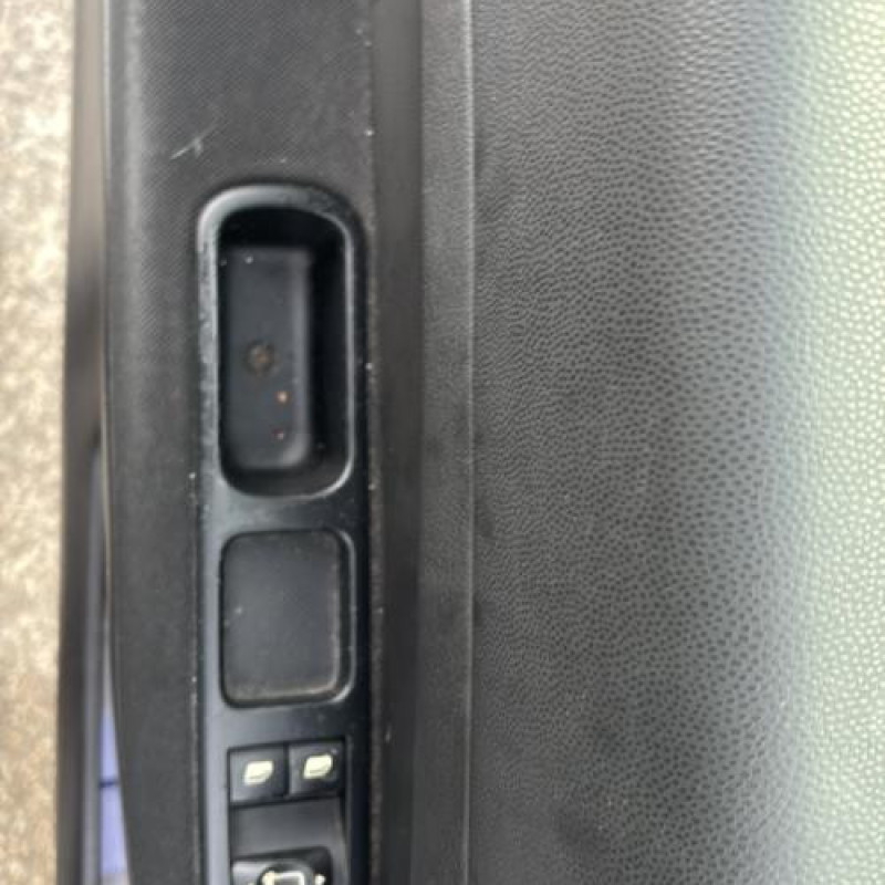 Leve vitre electrique avant droit PEUGEOT 307 Photo n°17