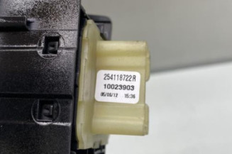 Interrupteur de leve vitre avant gauche RENAULT CLIO 4