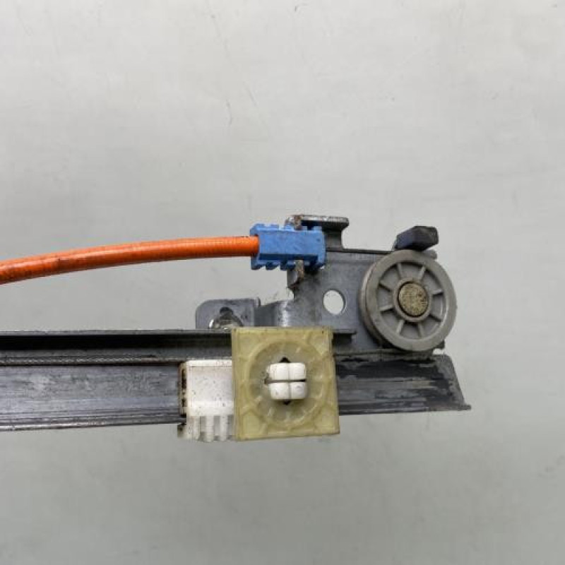 Leve vitre electrique avant gauche CITROEN SAXO Photo n°3