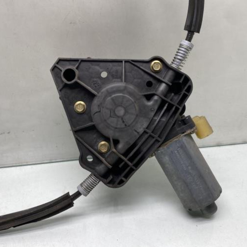 Leve vitre electrique avant droit RENAULT CLIO 2 Photo n°2