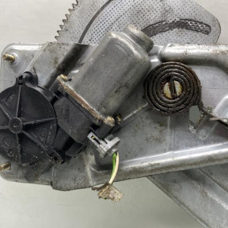 Leve vitre electrique avant gauche RENAULT TWINGO 1 Photo n°2