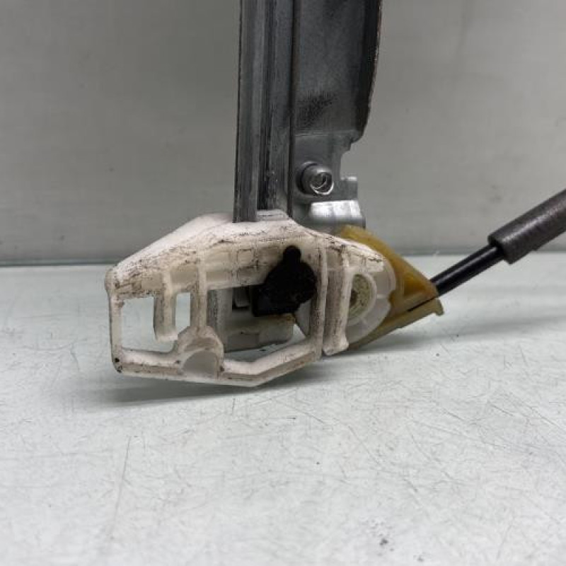 Leve vitre electrique avant droit PEUGEOT 206 Photo n°2