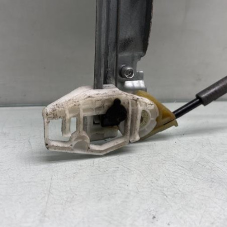 Leve vitre electrique avant droit PEUGEOT 206