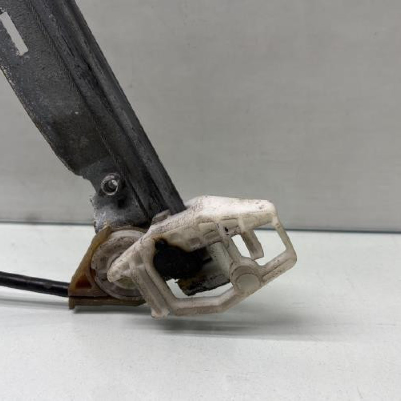 Leve vitre electrique avant droit PEUGEOT 206 Photo n°3