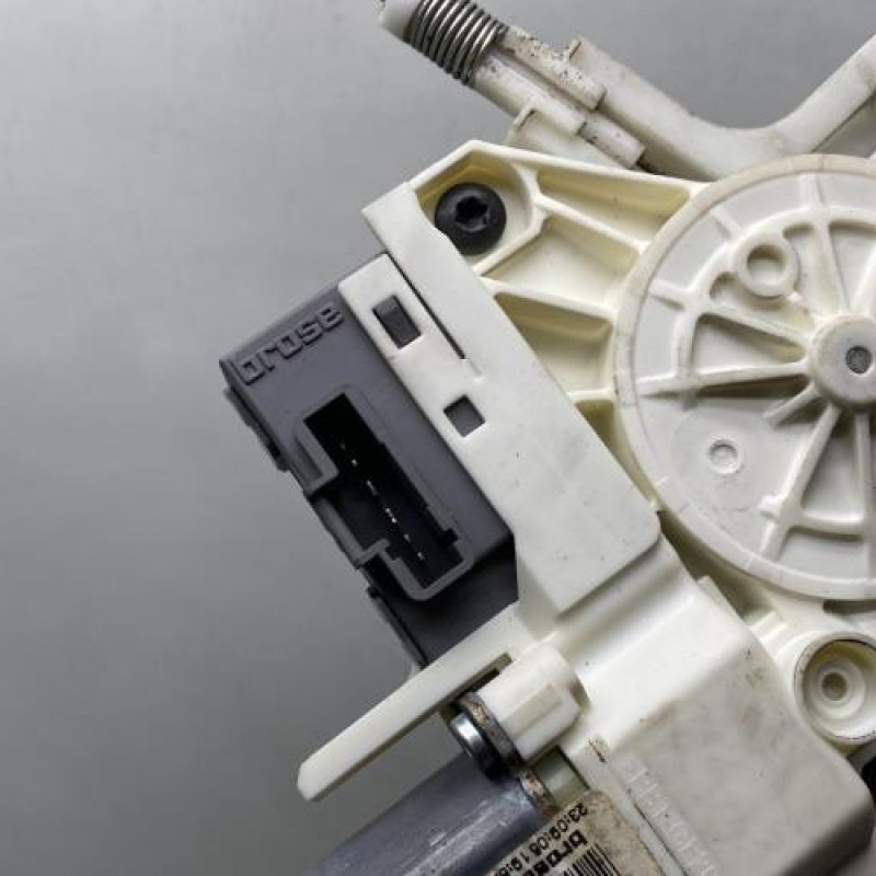 Leve vitre electrique arriere droit PEUGEOT 407 Photo n°4