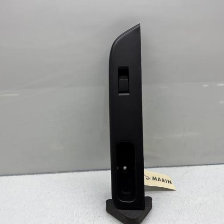 Interrupteur de leve vitre avant droit SUZUKI SWIFT 3 Photo n°1