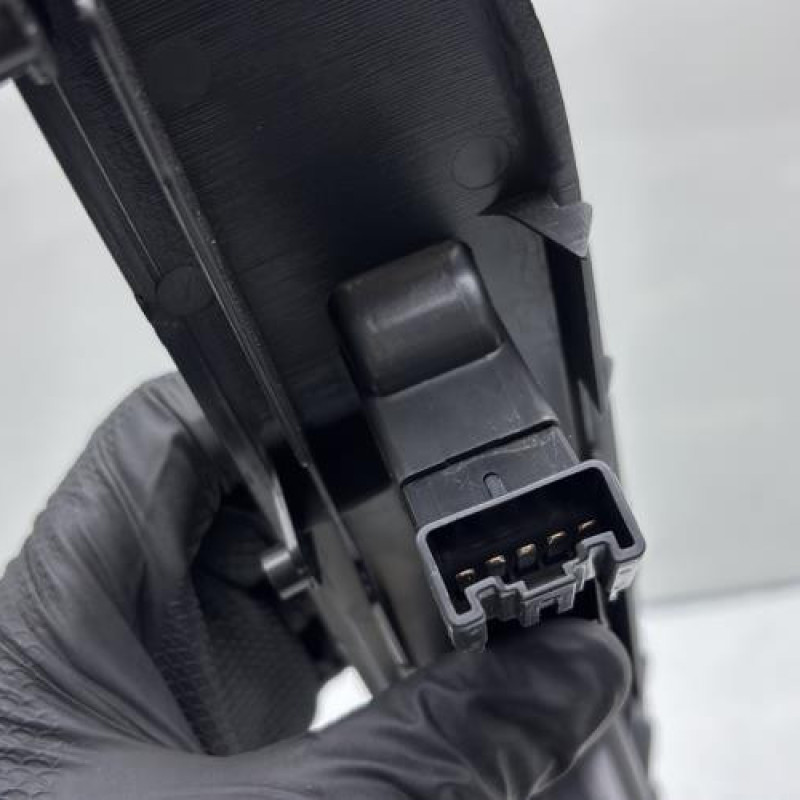 Interrupteur de leve vitre avant droit SUZUKI SWIFT 3 Photo n°5