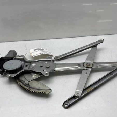 Leve vitre electrique avant droit SUZUKI SWIFT 3 Photo n°1