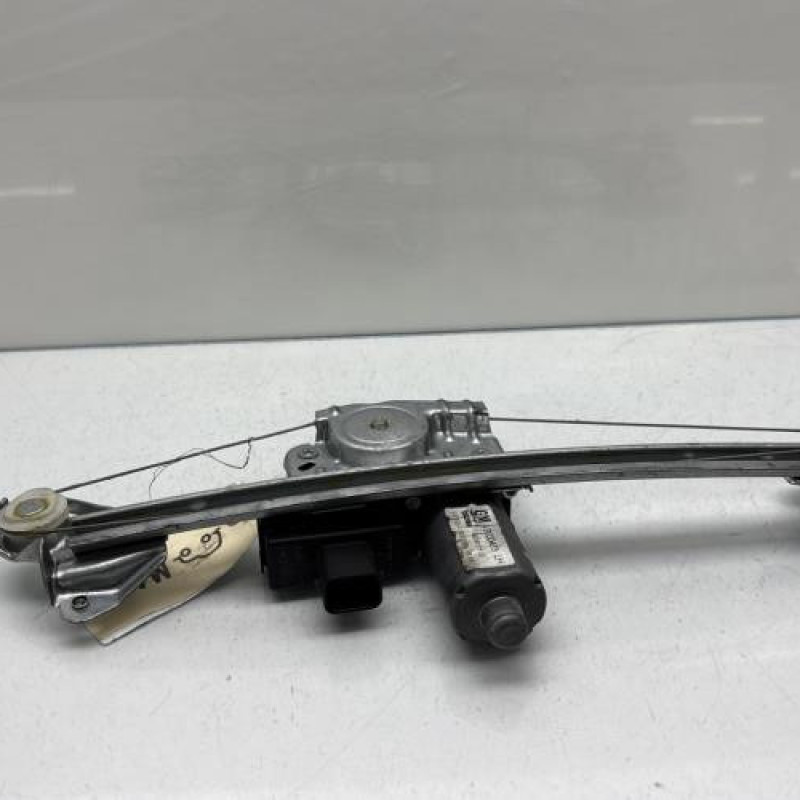 Leve vitre electrique arriere gauche OPEL ASTRA H Photo n°4