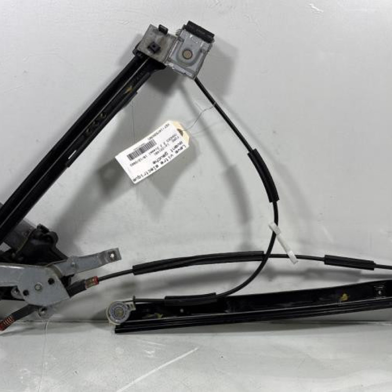 Leve vitre electrique avant gauche FORD MONDEO 2 Photo n°1