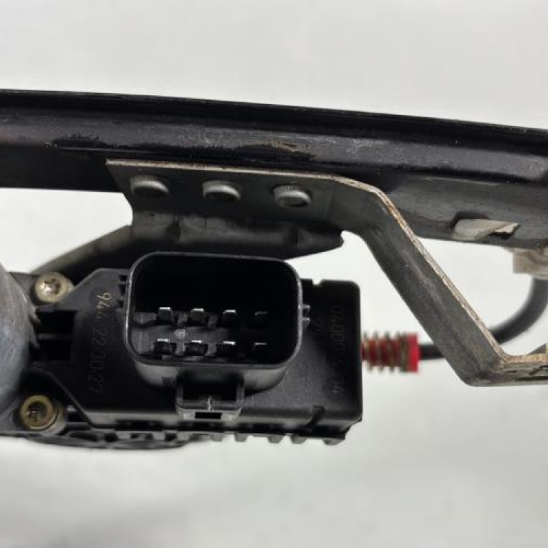 Leve vitre electrique avant gauche FORD MONDEO 2 Photo n°7