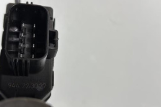 Leve vitre electrique avant gauche FORD MONDEO 2