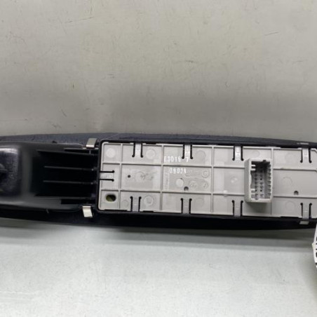 Interrupteur de leve vitre avant gauche RENAULT SCENIC 3