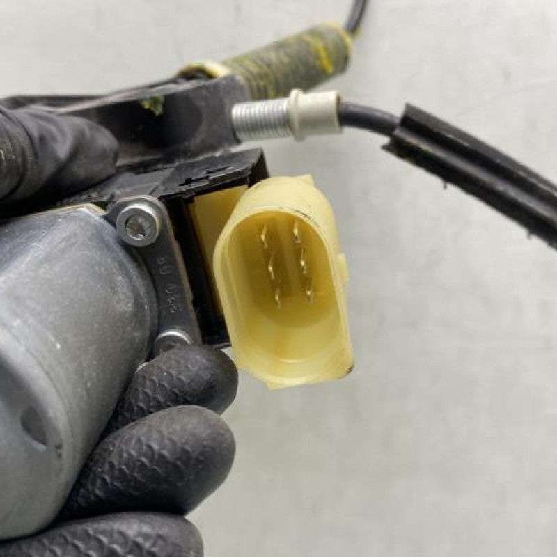 Leve vitre electrique avant droit MINI MINI 2 R55 Photo n°6