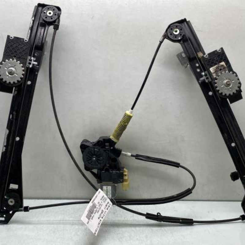 Leve vitre electrique avant gauche MINI MINI 2 R55 Photo n°1