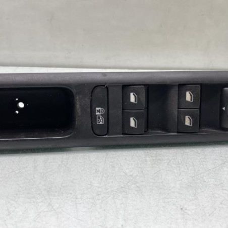 Interrupteur de leve vitre avant gauche PEUGEOT 3008 1 Photo n°1