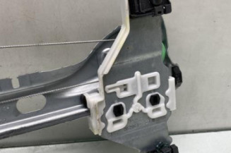 Leve vitre electrique arriere gauche PEUGEOT 3008 1