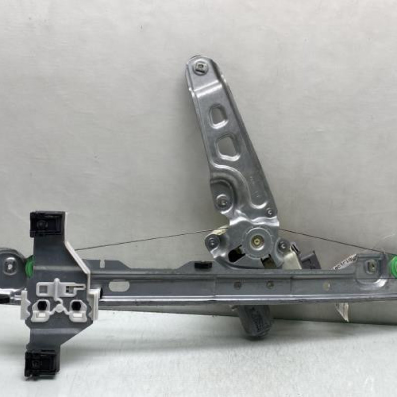 Leve vitre electrique avant gauche PEUGEOT 3008 1 Photo n°1