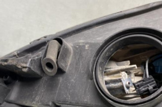 Optique avant principal droit (feux)(phare) FORD MONDEO 3