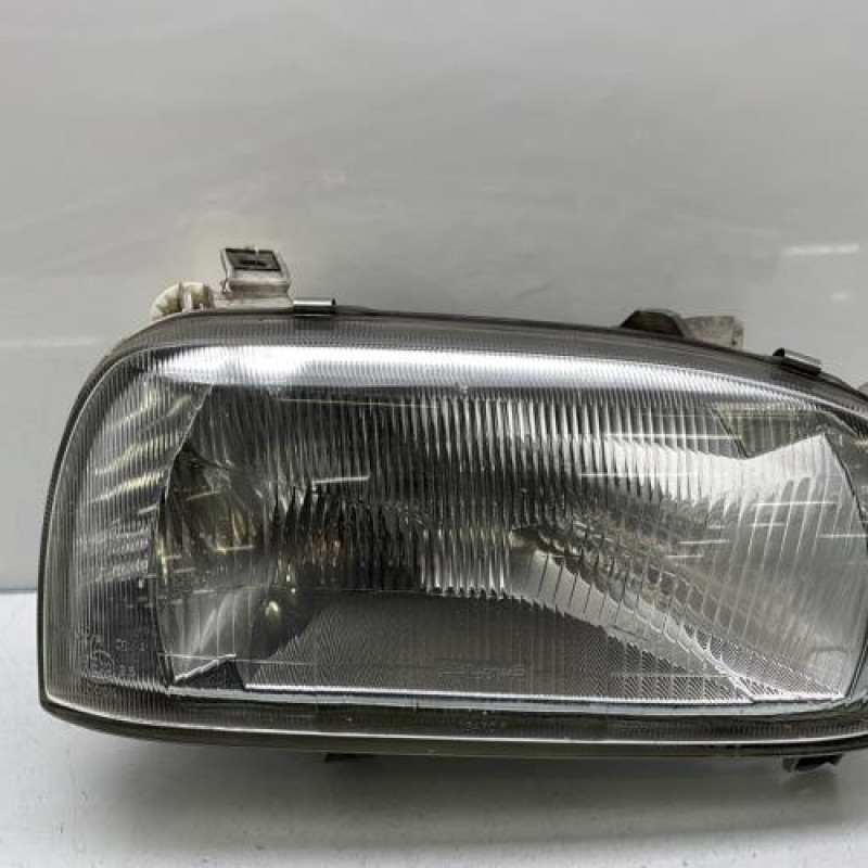 Optique avant principal droit (feux)(phare) VOLKSWAGEN GOLF 3 Photo n°1