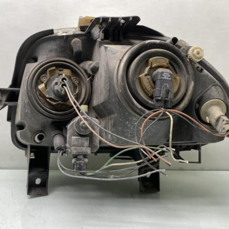 Optique avant principal droit (feux)(phare) RENAULT CLIO 2 Photo n°2