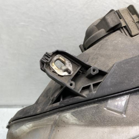 Optique avant principal gauche (feux)(phare) MERCEDES CLASSE B 245