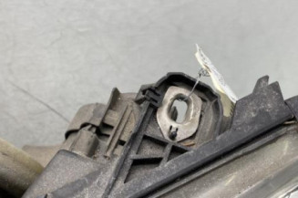 Optique avant principal gauche (feux)(phare) MERCEDES CLASSE B 245