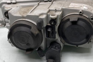 Optique avant principal gauche (feux)(phare) VOLVO V 40 1