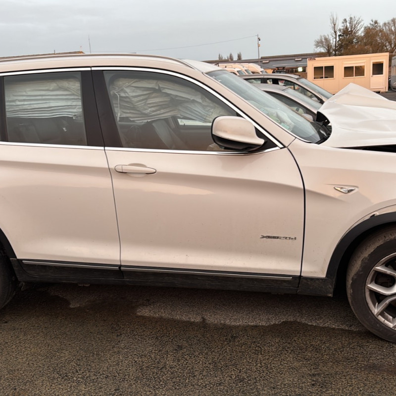 BMW X3 F25 PHASE 1 20d 2.0D - 16V TURBO XDRIVE 4X4 Photo n°19