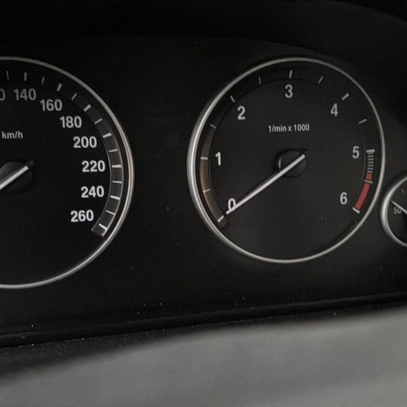 BMW X3 F25 PHASE 1 20d 2.0D - 16V TURBO XDRIVE 4X4 Photo n°28