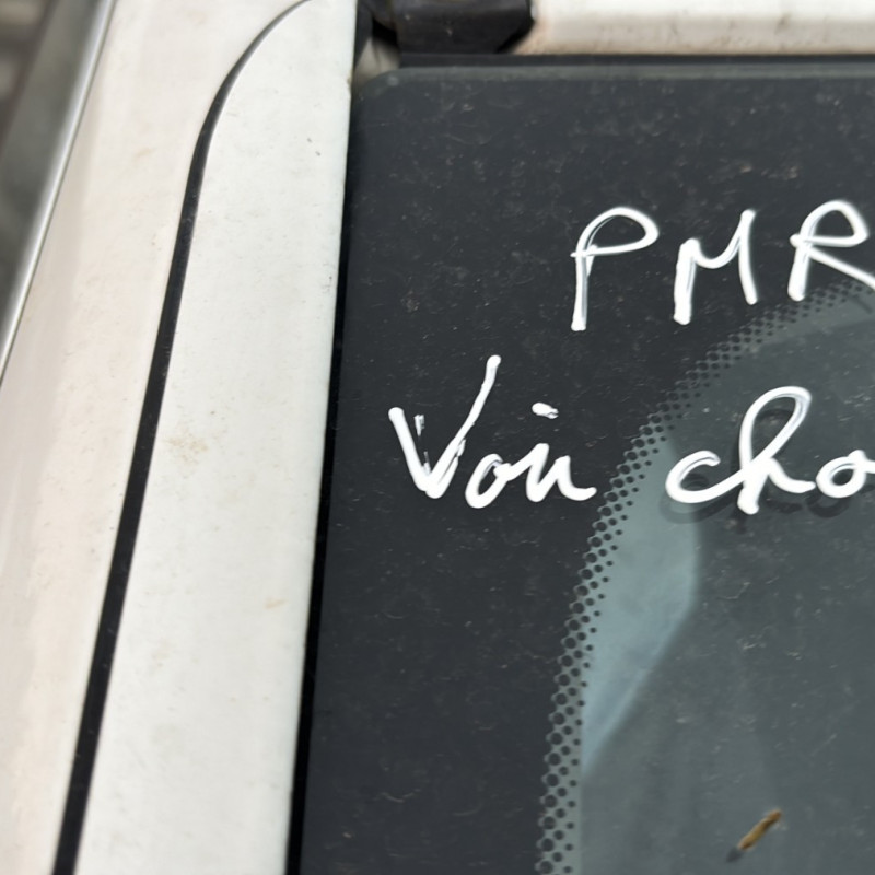 BMW X3 F25 PHASE 1 20d 2.0D - 16V TURBO XDRIVE 4X4 Photo n°34