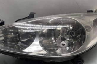 Optique avant principal gauche (feux)(phare) PEUGEOT 307 Photo n°1