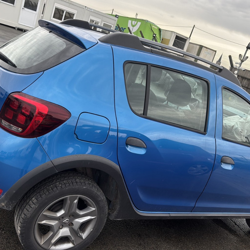 DACIA SANDERO 2 PHASE 2 0.9i - 12V TURBO TCE 90 Photo n°6